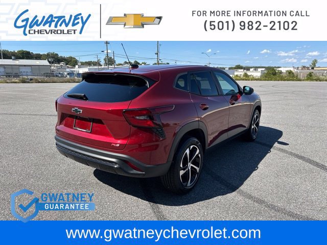 Used 2024 Chevrolet Trax RS w/ Driver Confidence Package FWD image 5