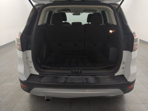 Used 2017 Ford Escape SE FWD image 29