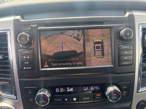 Used 2019 Nissan Titan PRO-4X w/ Pro-4x Convenience Package AWD/4WD image 16