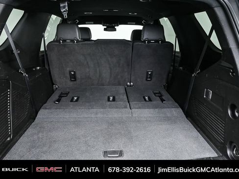 Certified 2024 GMC Yukon SLT image 33