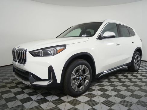 Used 2026 BMW X1 xDrive28i w/ Convenience Package AWD/4WD image 7