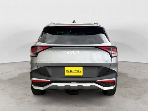 Used 2023 Kia Sportage LX AWD/4WD image 6