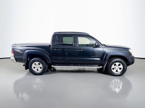 Used 2010 Toyota Tacoma 4x4 Double Cab image 6