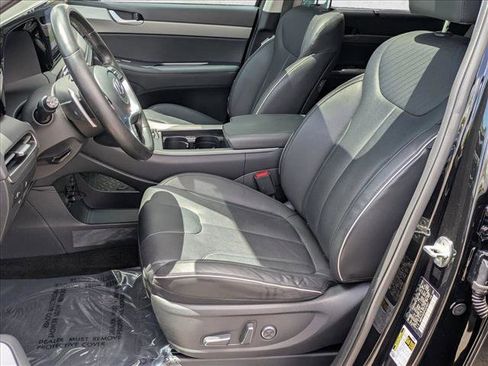 Used 2023 Hyundai Palisade SEL FWD image 17