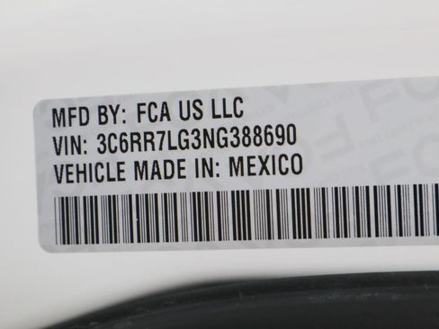 Used 2022 RAM 1500 Classic SLT w/ Electronics Group AWD/4WD image 31