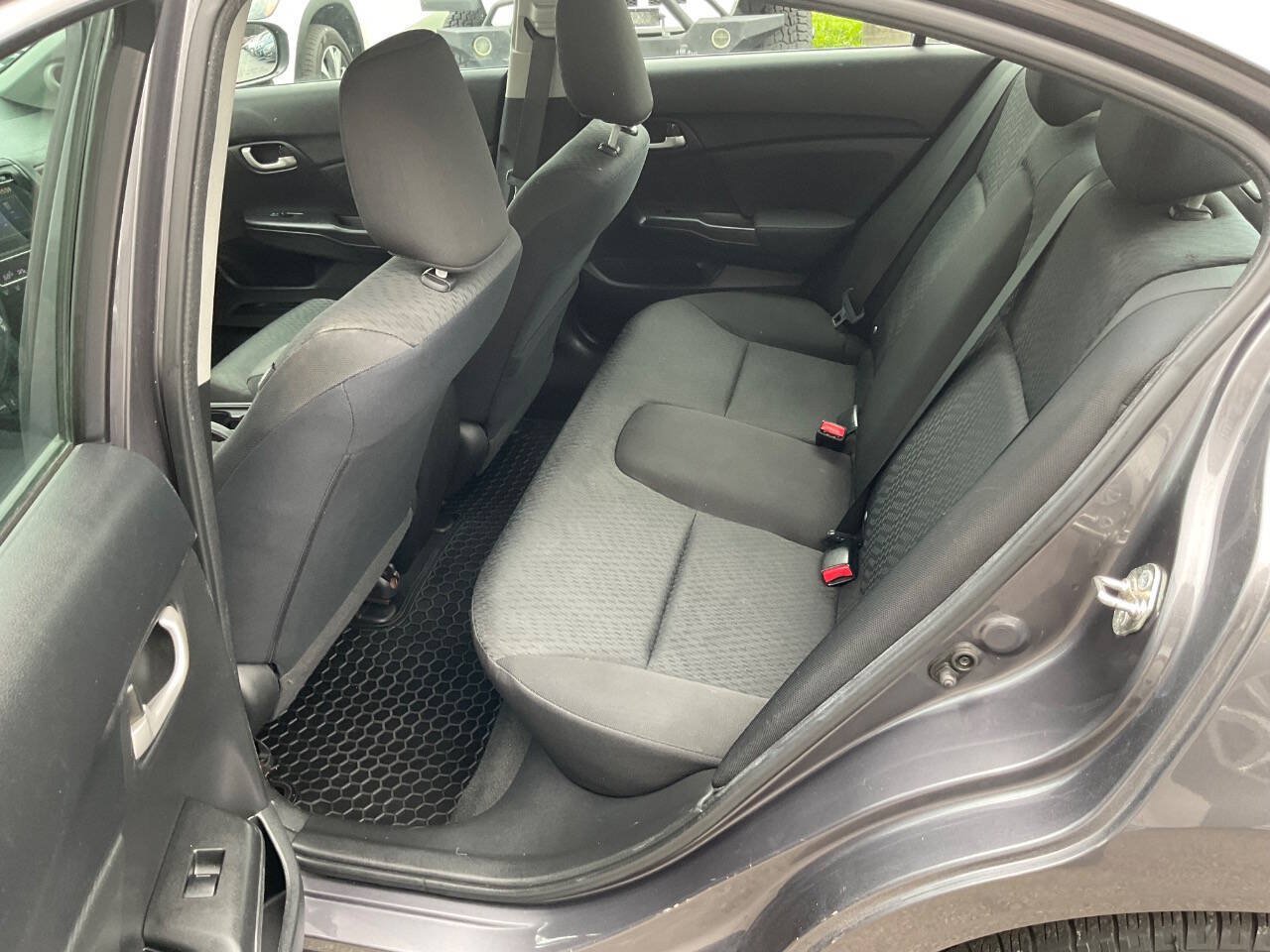 Used 2015 Honda Civic SE image 19