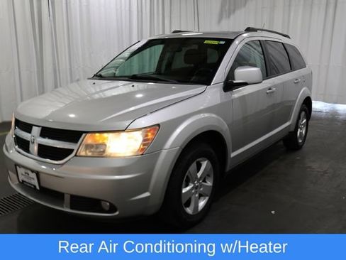 Used 2010 Dodge Journey SXT w/ Flexible Seating Group FWD image 7