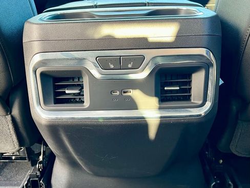 Used 2024 GMC Sierra 1500 SLT w/ SLT Convenience Package image 38