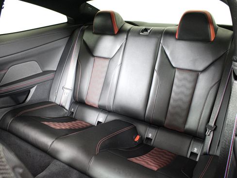 Used 2025 BMW M4 CS AWD/4WD image 35