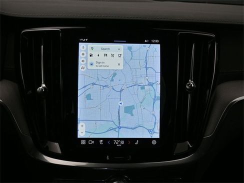 Used 2024 Volvo S60 T8 Ultimate image 15