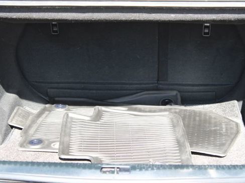 Used 2018 Lexus IS 300 image 39