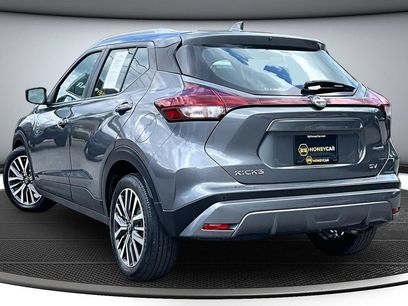 Used 2022 Nissan Kicks SV