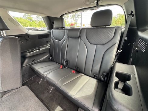 Used 2023 Hyundai Palisade SEL FWD image 22