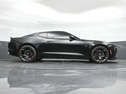 Used 2022 Chevrolet Camaro SS RWD image 44