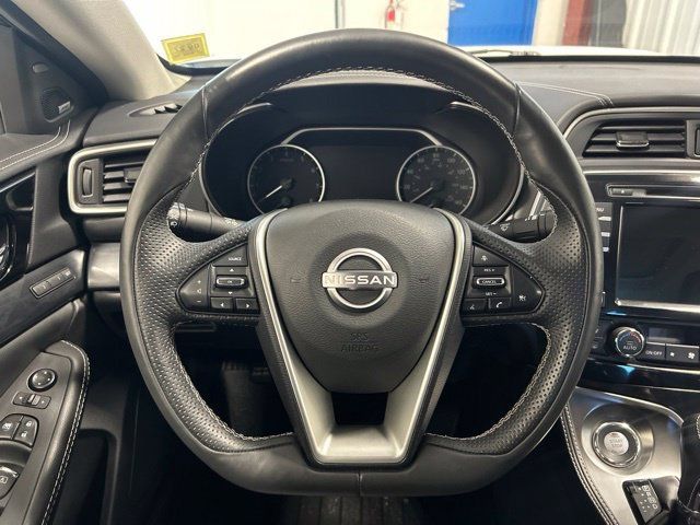 Used 2023 Nissan Maxima Platinum w/ Sport Mat Group FWD image 15