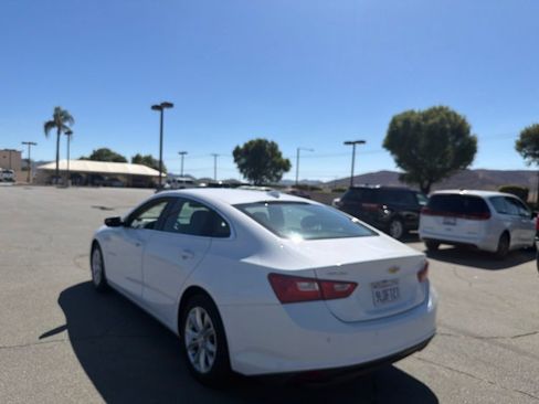 Used 2024 Chevrolet Malibu LT FWD image 6
