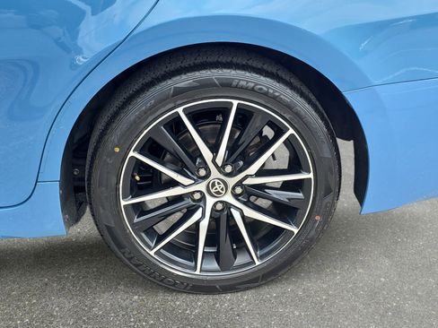 Used 2024 Toyota Camry SE image 32