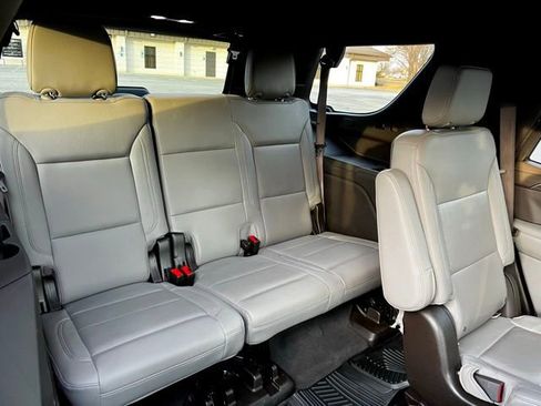 Used 2021 Chevrolet Tahoe LT image 28