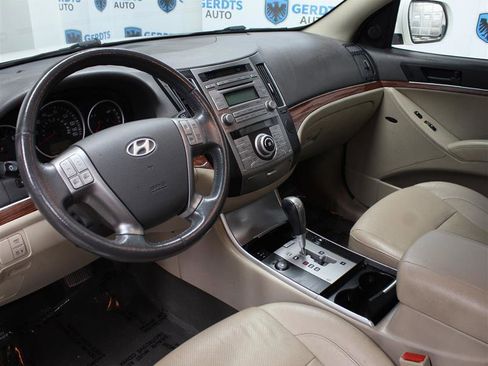 Used 2011 Hyundai Veracruz Limited image 7