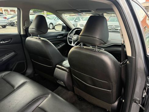 Used 2020 Nissan Altima 2.5 SR FWD image 29