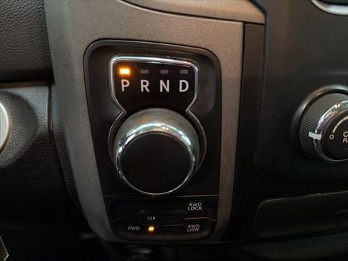 Used 2019 RAM 1500 Express image 22