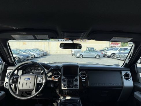 Used 2015 Ford F250 Lariat w/ Chrome Package AWD/4WD image 11