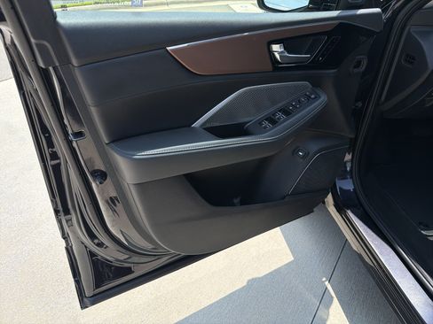 Certified 2022 Acura MDX SH-AWD w/ Technology Package image 14
