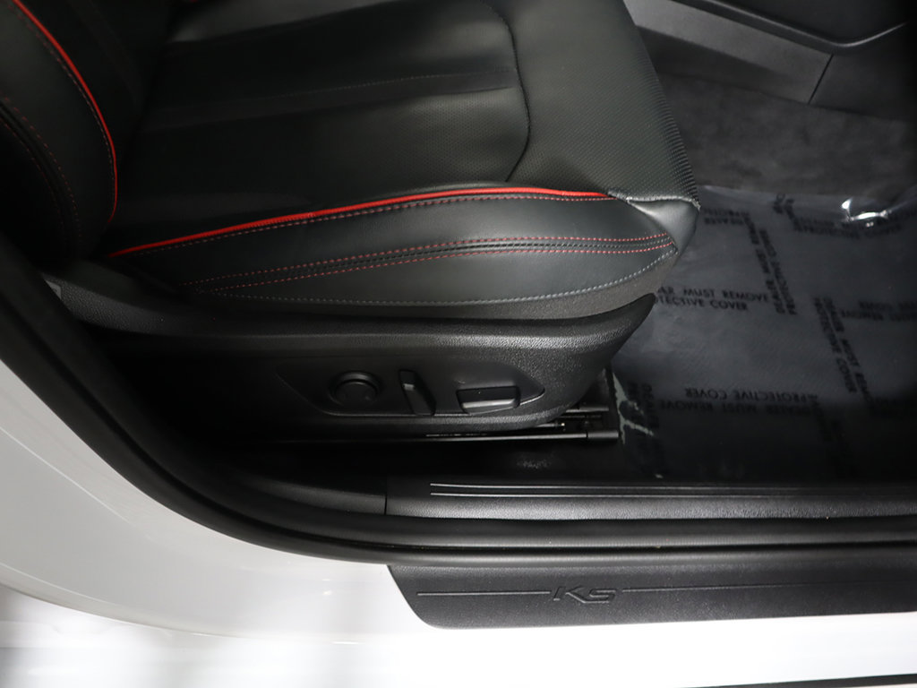 Used 2022 Kia K5 GT w/ GT1 Package FWD image 35