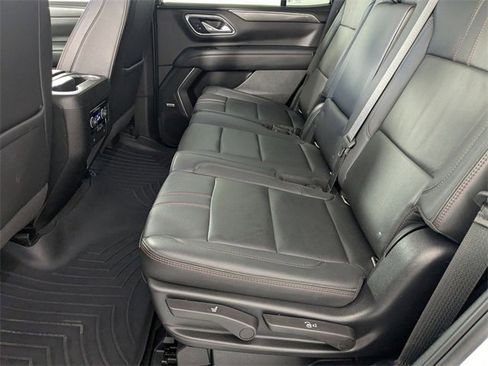 Used 2022 Chevrolet Tahoe RST image 28