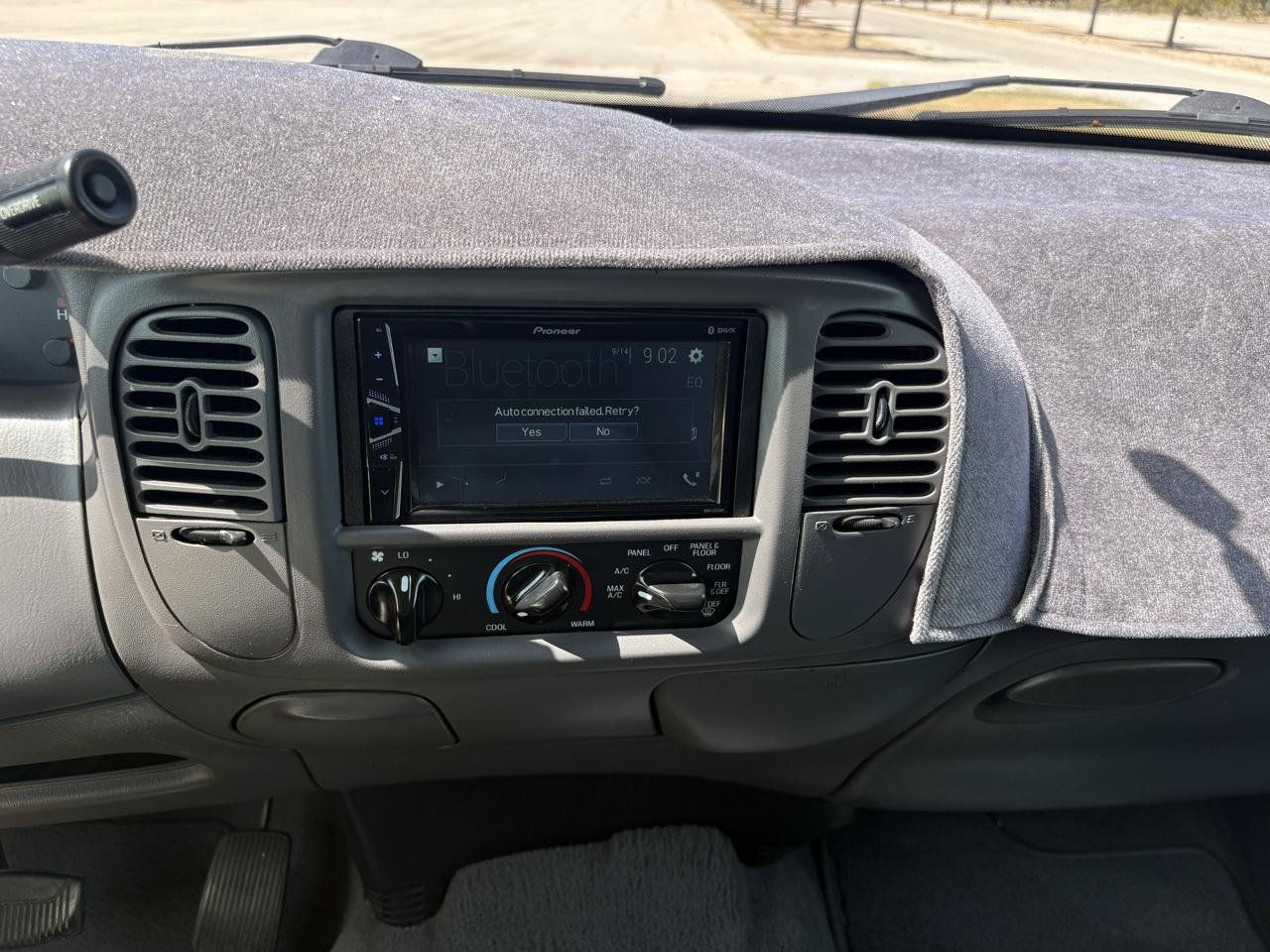 Used 2002 Ford F150 2WD SuperCrew image 47