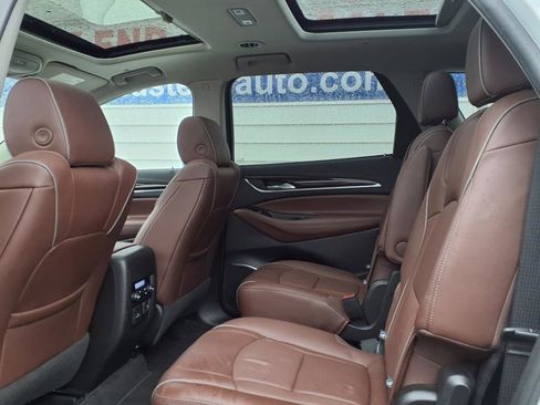 Used 2019 Buick Enclave Avenir w/ Avenir Technology Package image 11