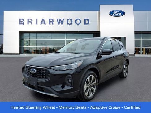Certified 2025 Ford Escape Platinum AWD/4WD image 1