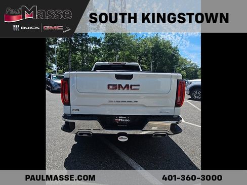 Used 2022 GMC Sierra 1500 SLT w/ SLT Convenience Package AWD/4WD image 6
