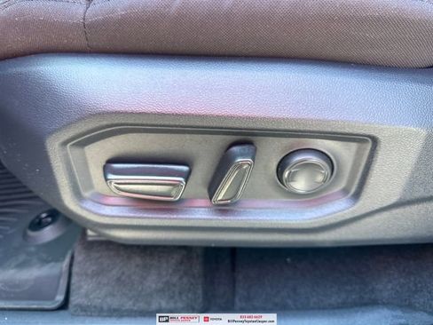 New 2026 Toyota Tundra SR5 AWD/4WD image 18