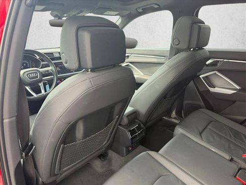 Used 2019 Audi Q3 2.0T Premium AWD/4WD image 18