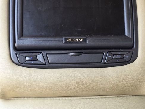 Used 2017 Toyota Highlander XLE image 21