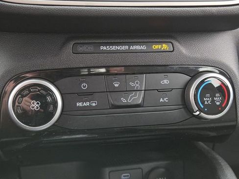 Used 2022 Ford Escape S FWD image 5