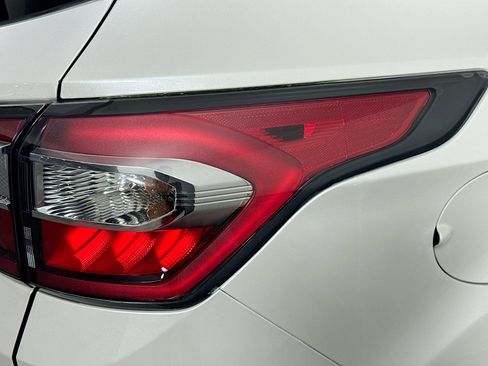 Used 2017 Ford Escape SE w/ Equipment Group 201A image 32