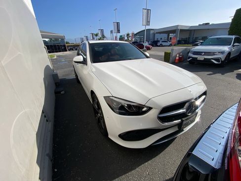 Used 2024 Mercedes-Benz C 300 Sedan image 2