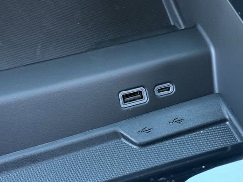 New 2026 Chevrolet Tahoe High Country image 18