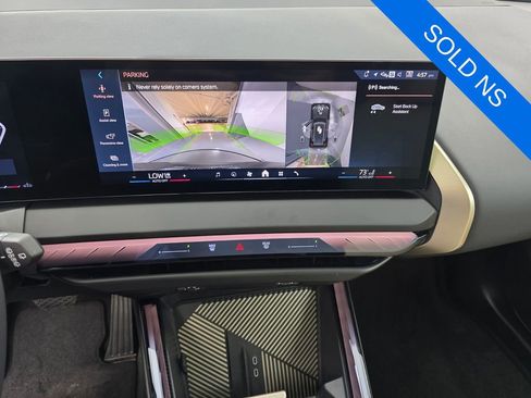 Used 2025 BMW X3 xDrive30i w/ Premium Package image 22