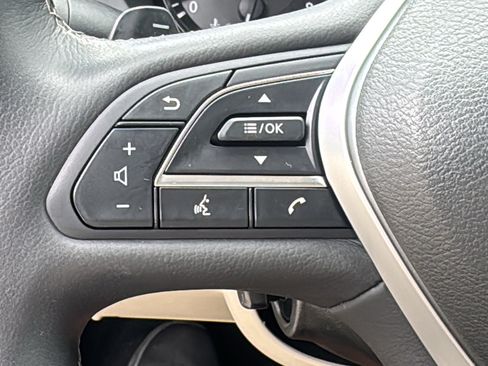 Used 2022 INFINITI QX50 Sensory FWD image 23