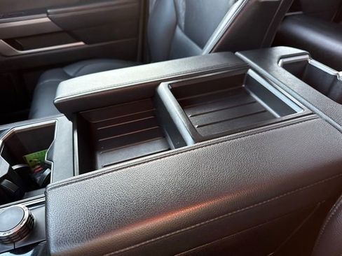 Used 2022 Toyota Tundra SR5 w/ SR5 Premium Package image 29