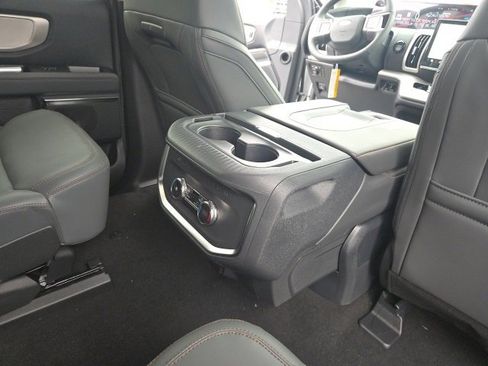 New 2025 Ford Expedition Max Active image 32