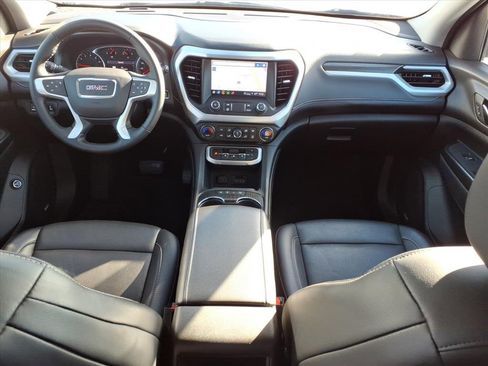 Used 2023 GMC Acadia SLT image 8