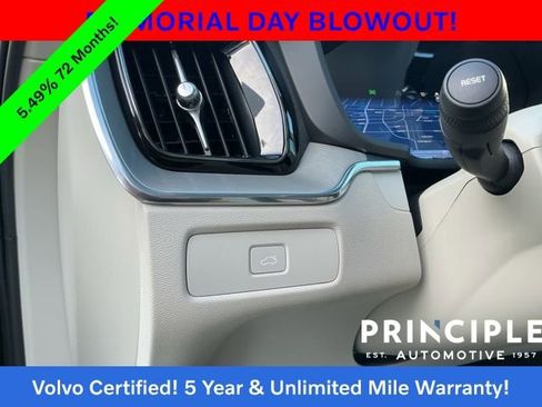 Certified 2023 Volvo XC60 B5 Plus FWD image 26