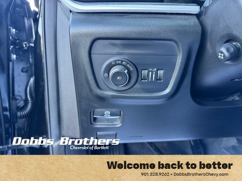 Used 2024 Jeep Grand Cherokee L Limited w/ Luxury Tech Group II AWD/4WD image 16