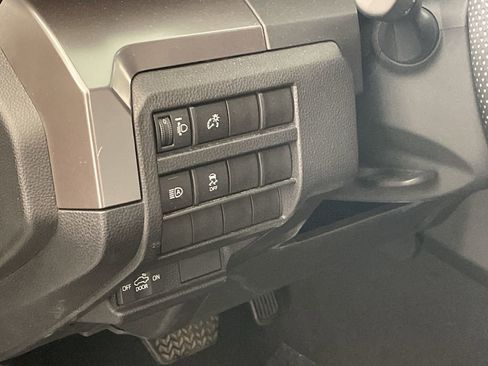 Used 2025 Toyota Tacoma SR5 image 11