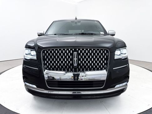 Used 2022 Lincoln Navigator L Black Label image 17