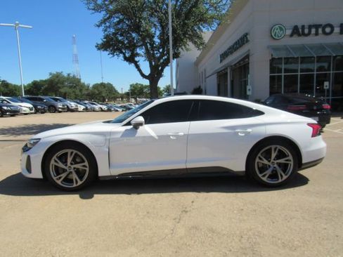 Used 2024 Audi e-tron GT Premium Plus w/ Executive Package image 10